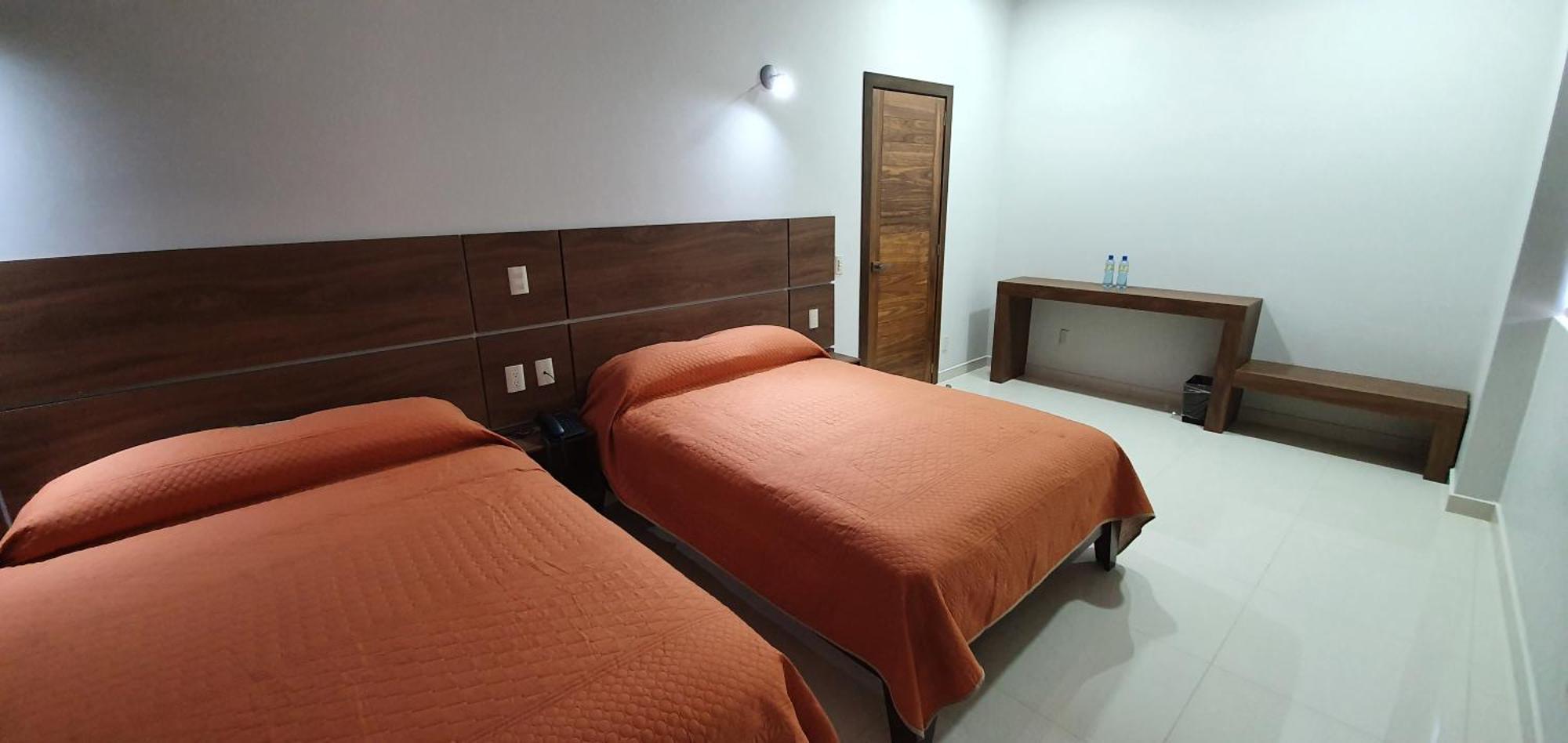 Hotel Fiesta Altena Tepatitlan de Morelos Εξωτερικό φωτογραφία